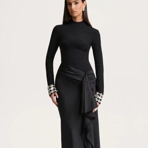 Elegant Black Long Sleeve Dress with Decorative Cuffs
